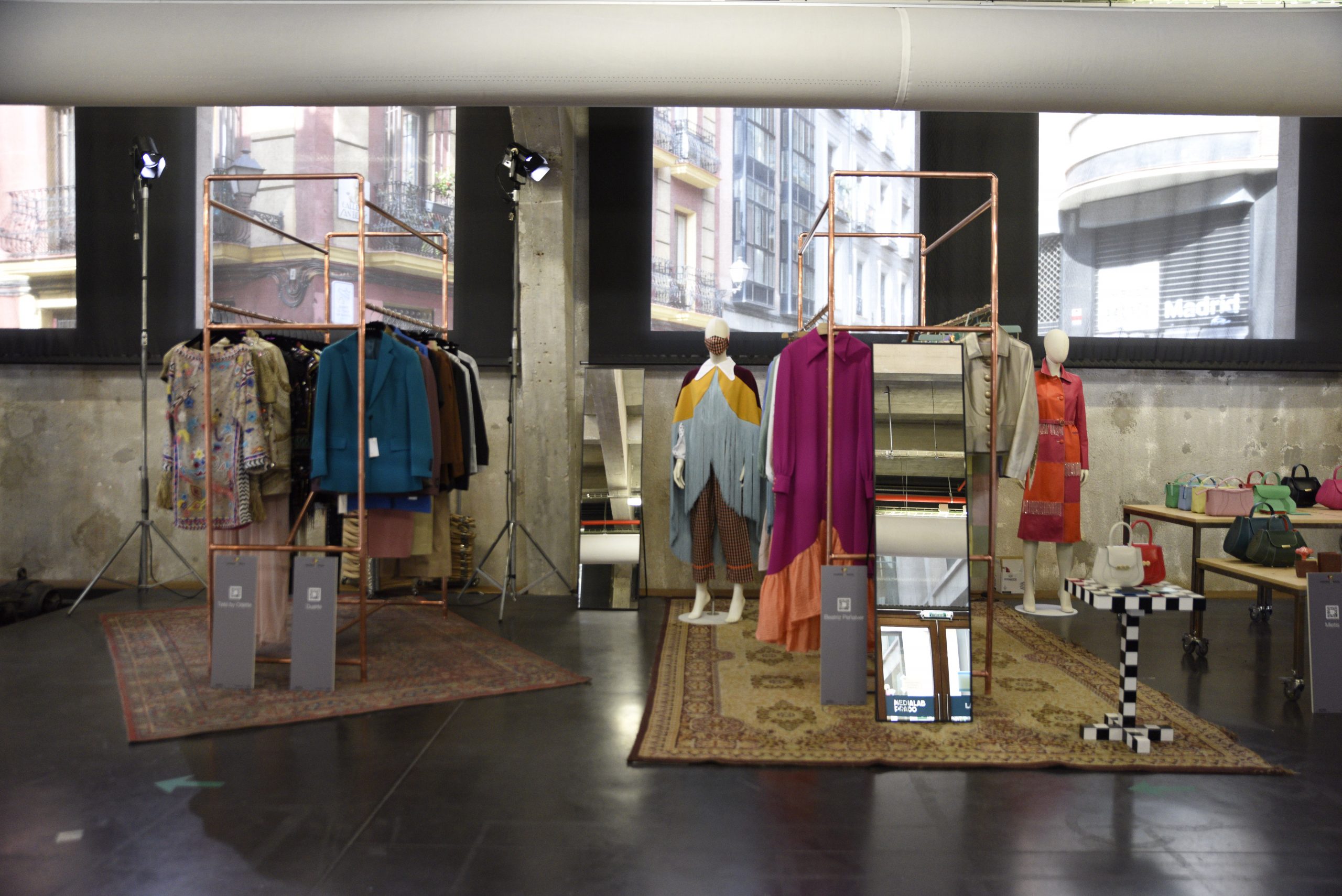 legislación piloto tiempo El showroom de Madrid es Moda abre sus puertas en Medialab - Asociación  Creadores de Moda de España | ACME