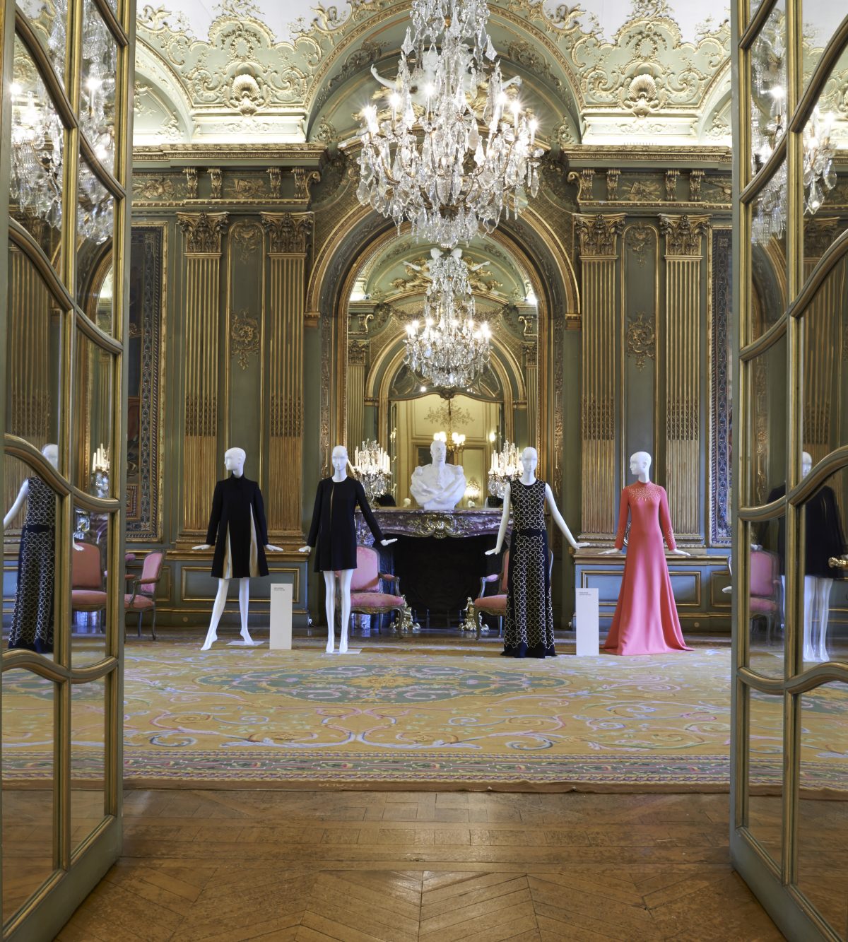 Amaya Arzuaga y Teresa Helbig