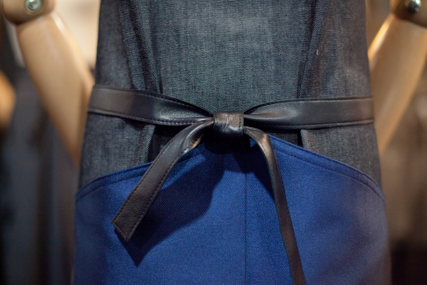 Detail of the apron by Roberto Torretta