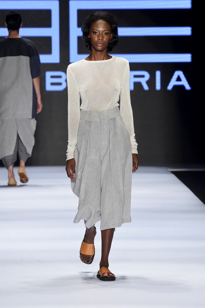 Pasarela; Etxeberria; BFW 2016; Museo Nacional; Bogota; Destino de Moda; Camara Lucida