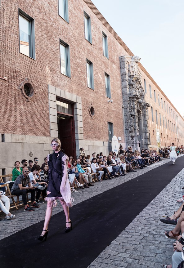 Desfile alumnos CSDMM