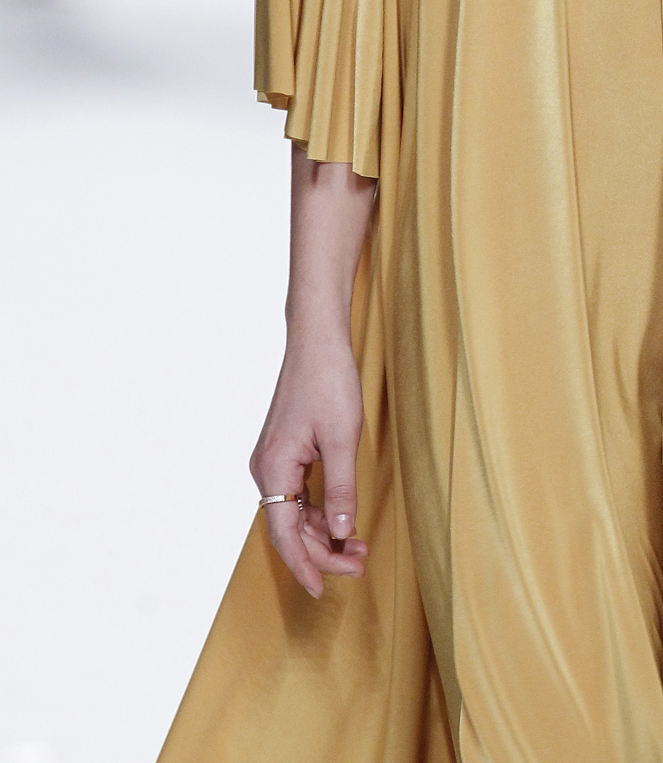 duyos-y-folli-follie-9