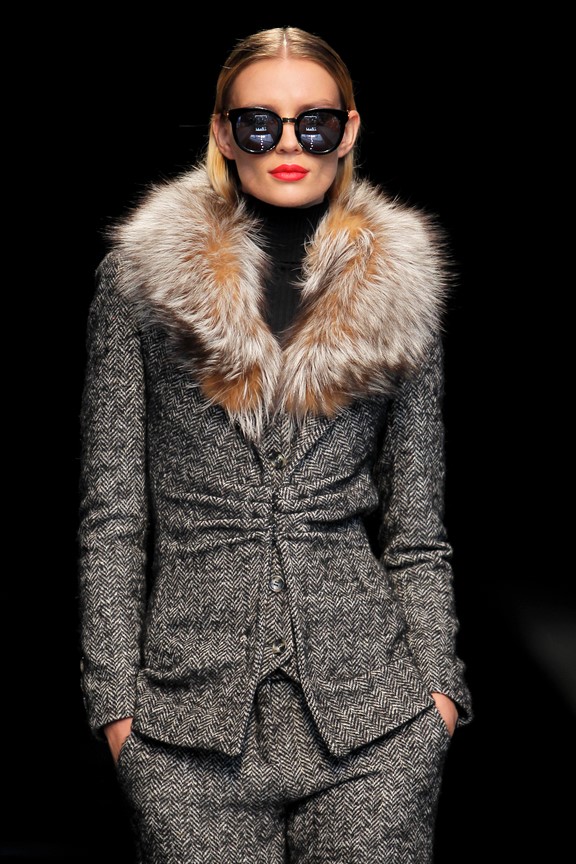 roberto-verino_oi-2016-17-17