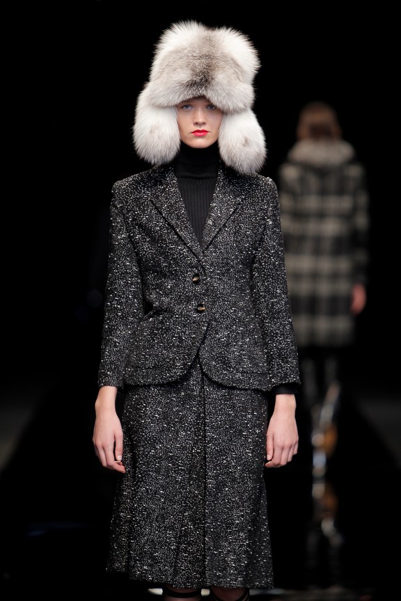 roberto-verino_oi-2016-17-25