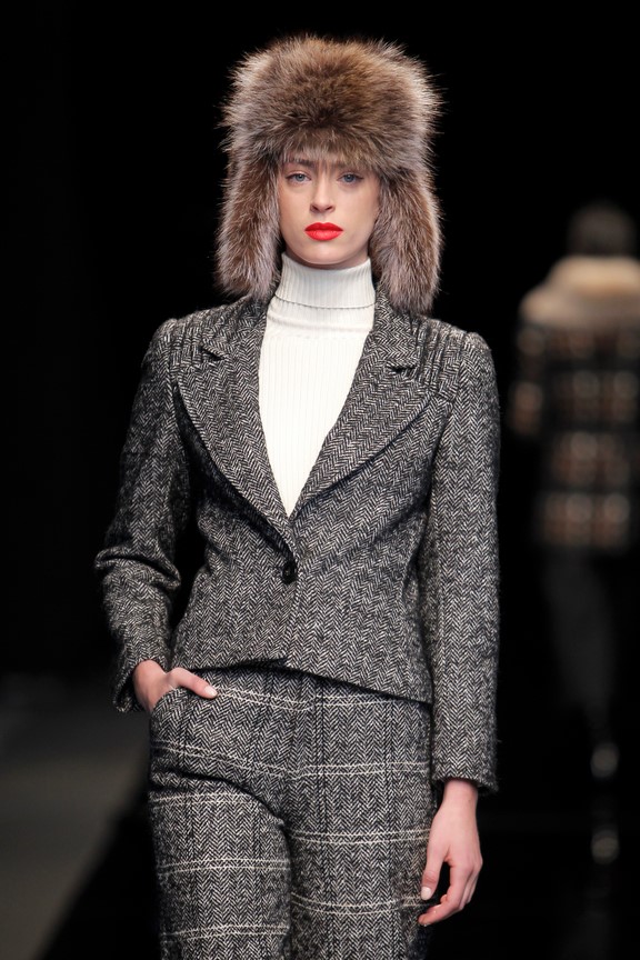 roberto-verino_oi-2016-17-34