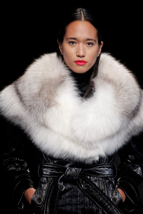 roberto-verino_oi-2016-17-37