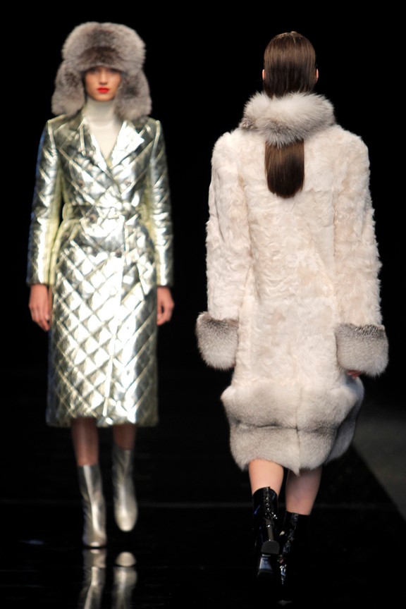 roberto-verino_oi-2016-17-44