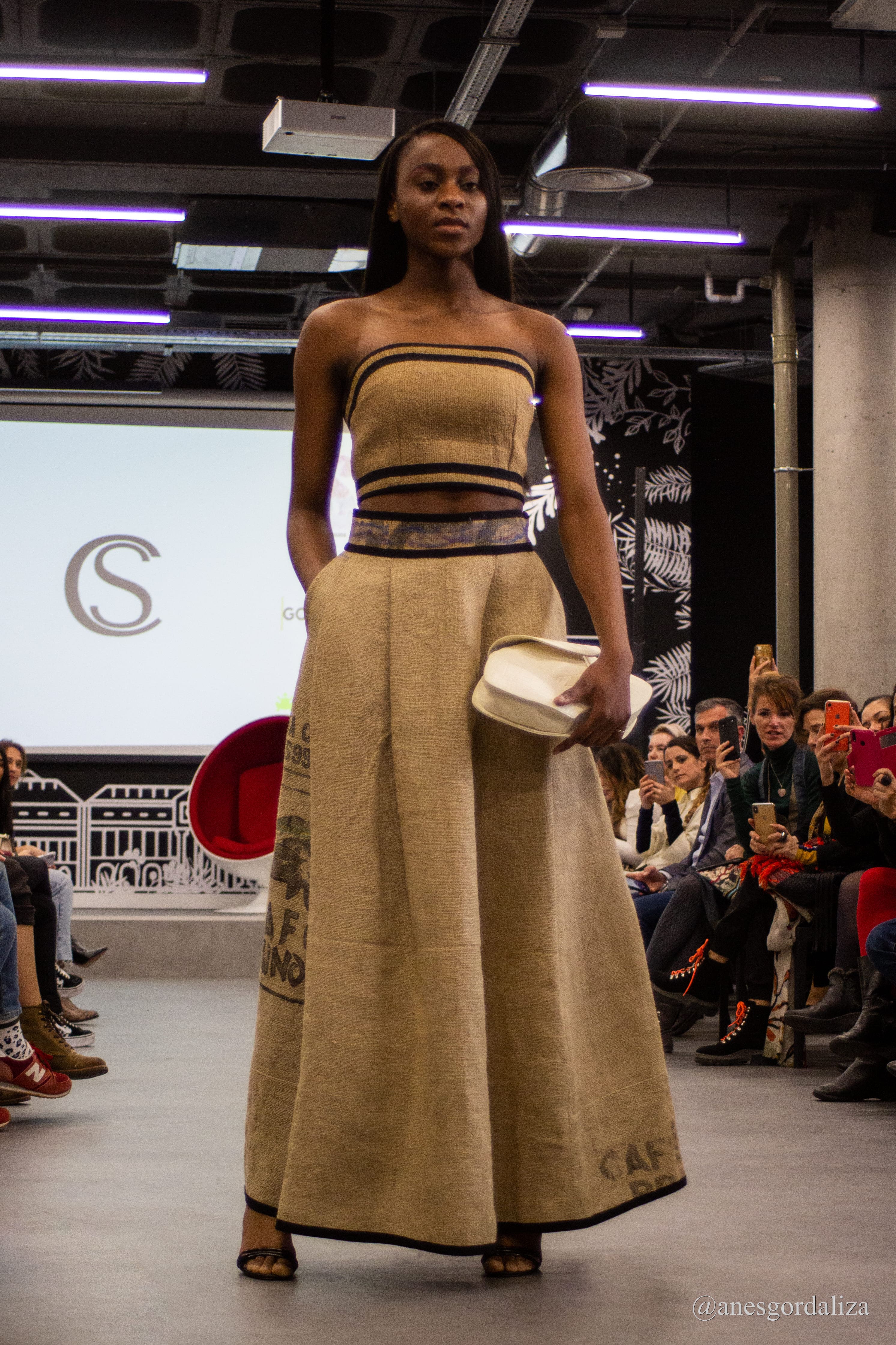 Desfile en Talent Garden. Diseño Sylvia Calvo