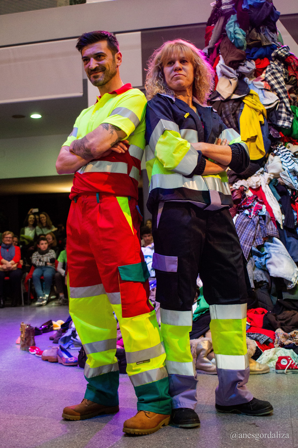 Desfile Queen Upcycling en el Teatro Buero Vallejo de Alcorcón.. Diseño Las Juanas