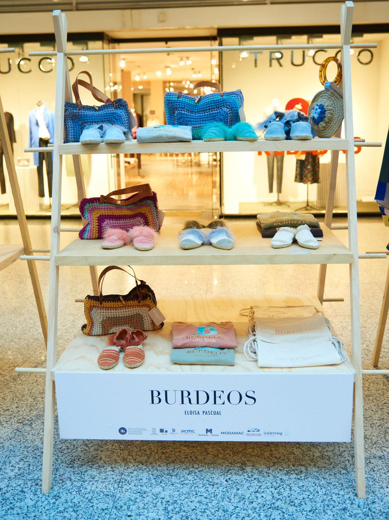 Burdeos by Eloísa Pascual. Isla Bonita Moda.