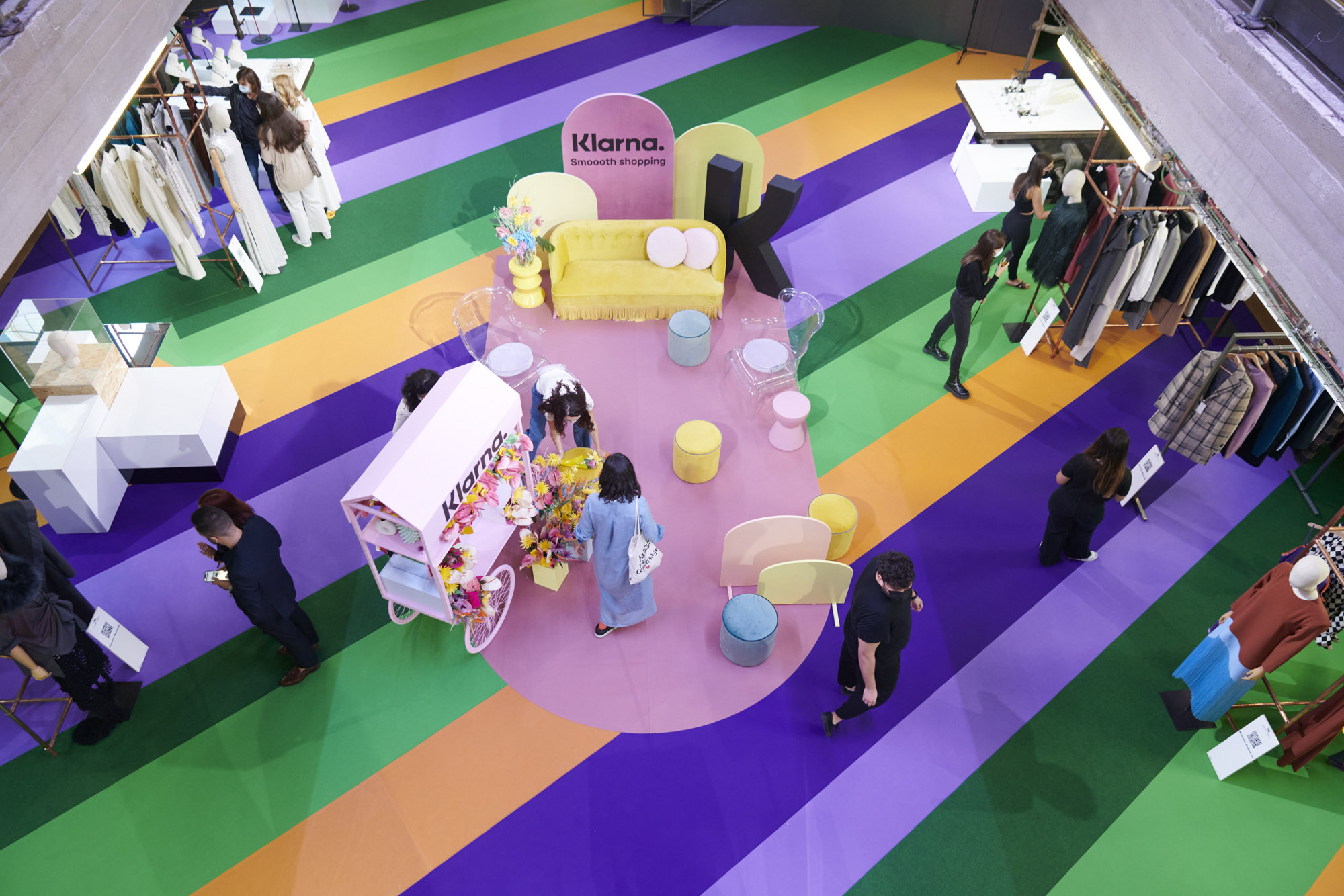 web-showroom-mem-0921-0018-