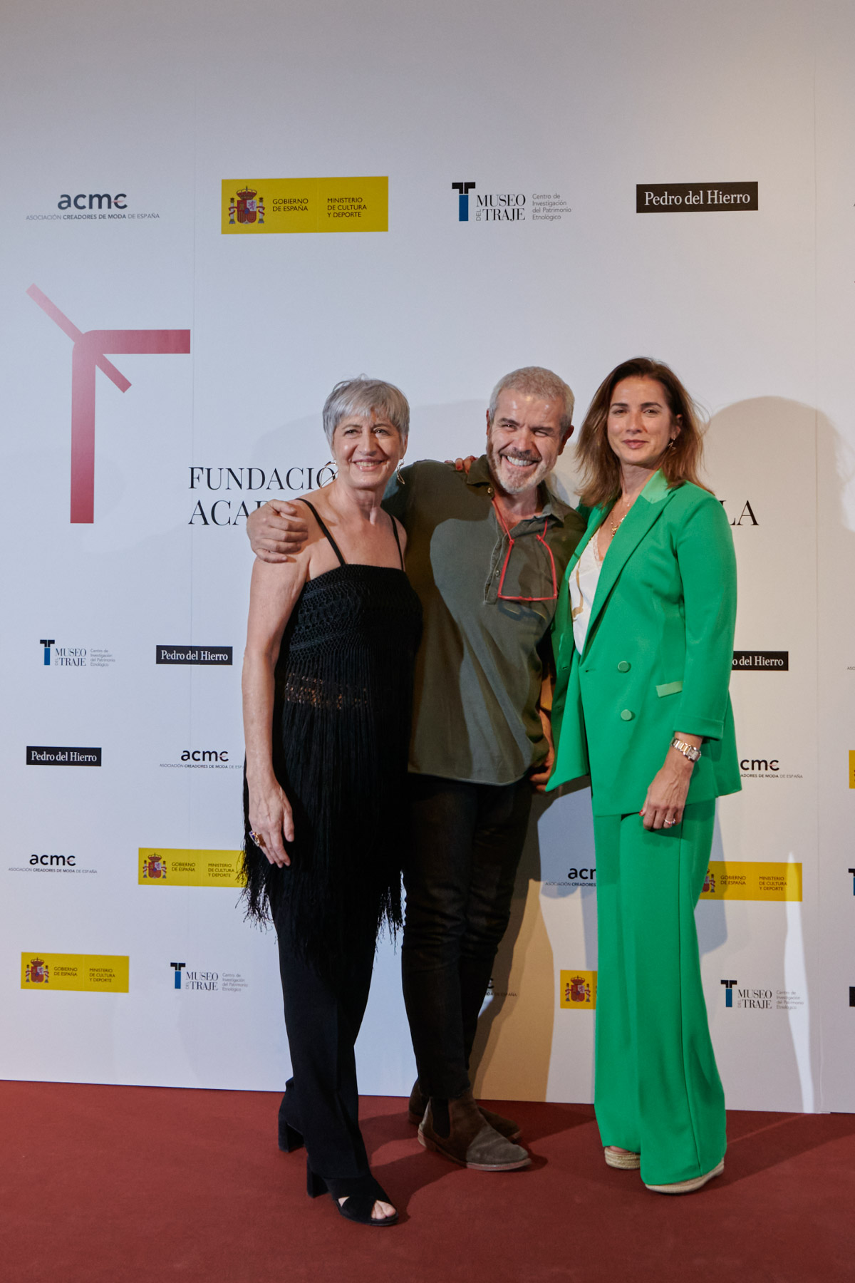 PEPA BUENO, LORENZO CAPRILE Y MACARENA REY