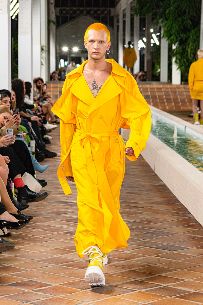 Acromatyx_Calma_003_KristenWicce_Desfile-16