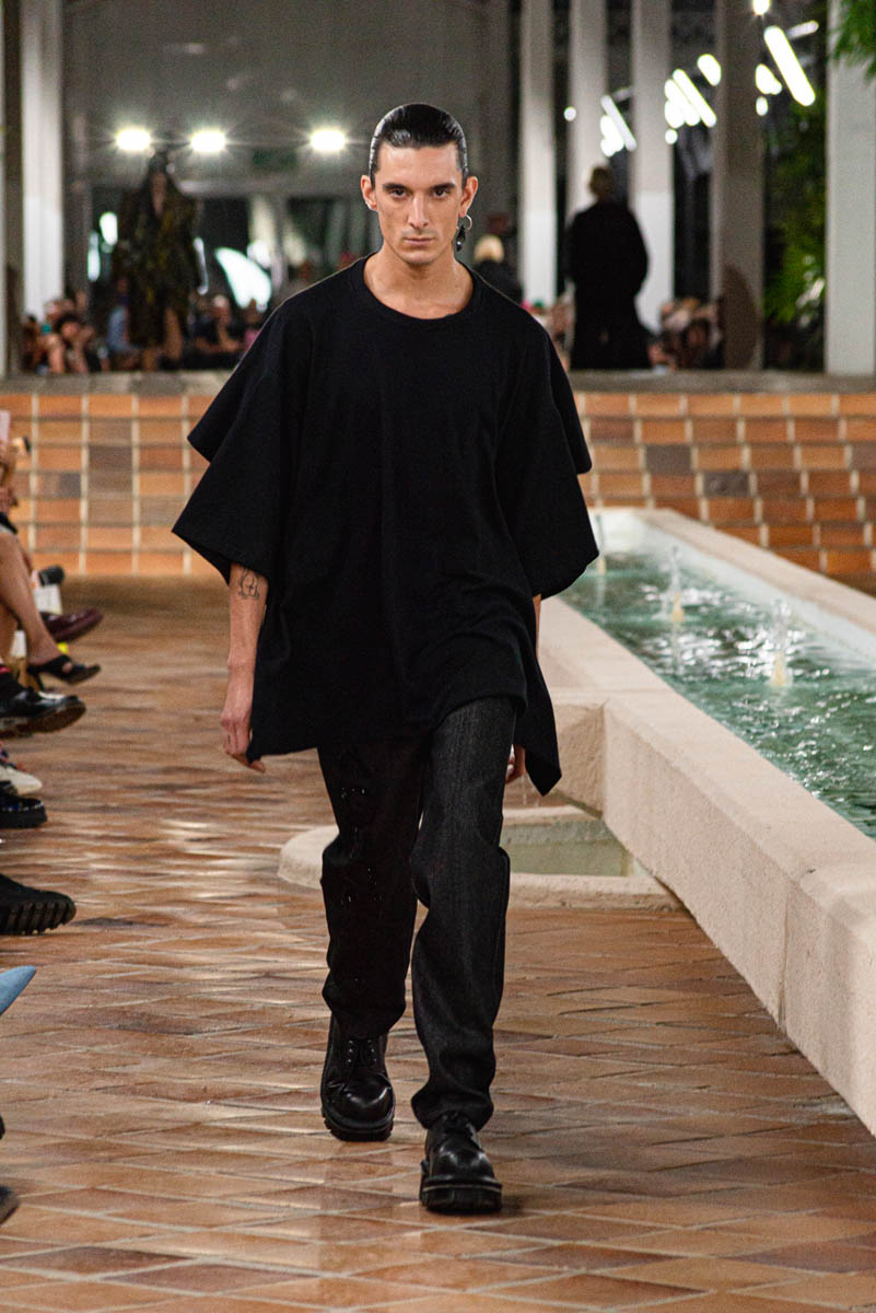 Acromatyx_Calma_003_KristenWicce_Desfile-22