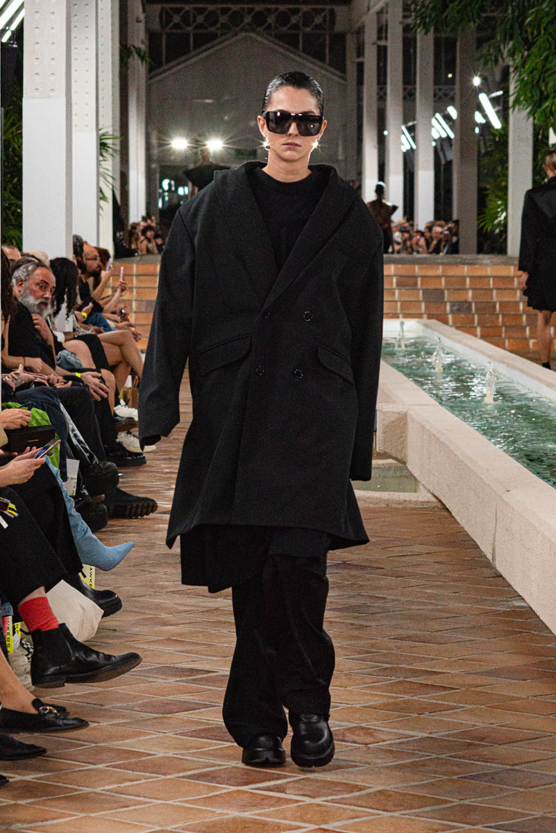 Acromatyx_Calma_003_KristenWicce_Desfile-38