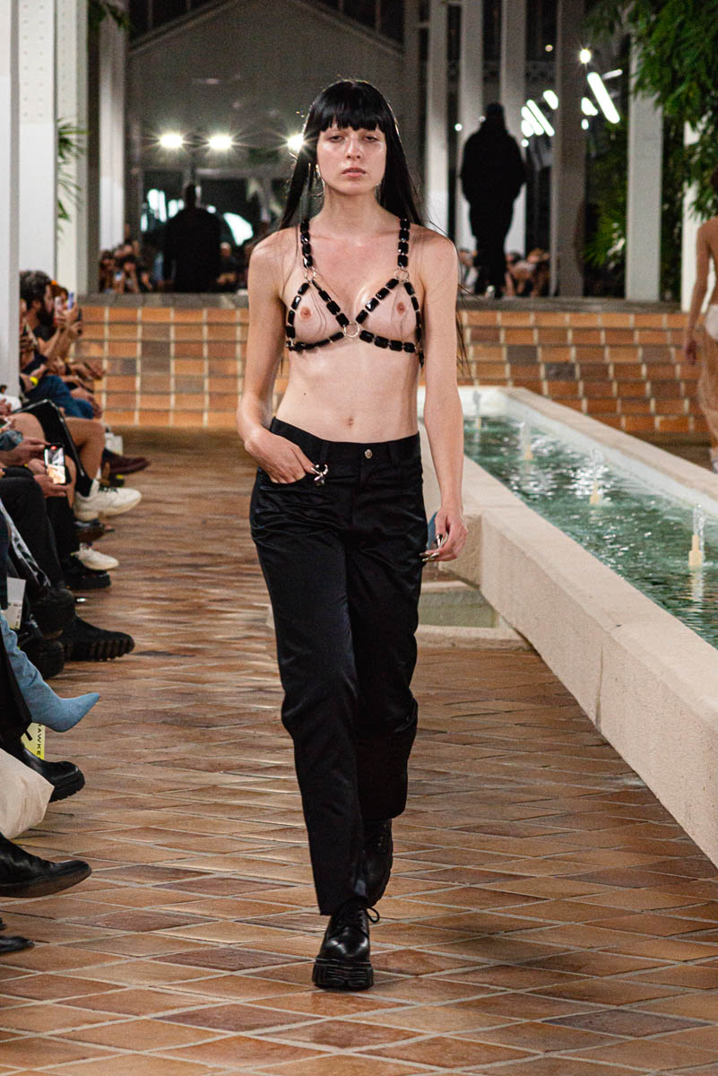 Acromatyx_Calma_003_KristenWicce_Desfile-43