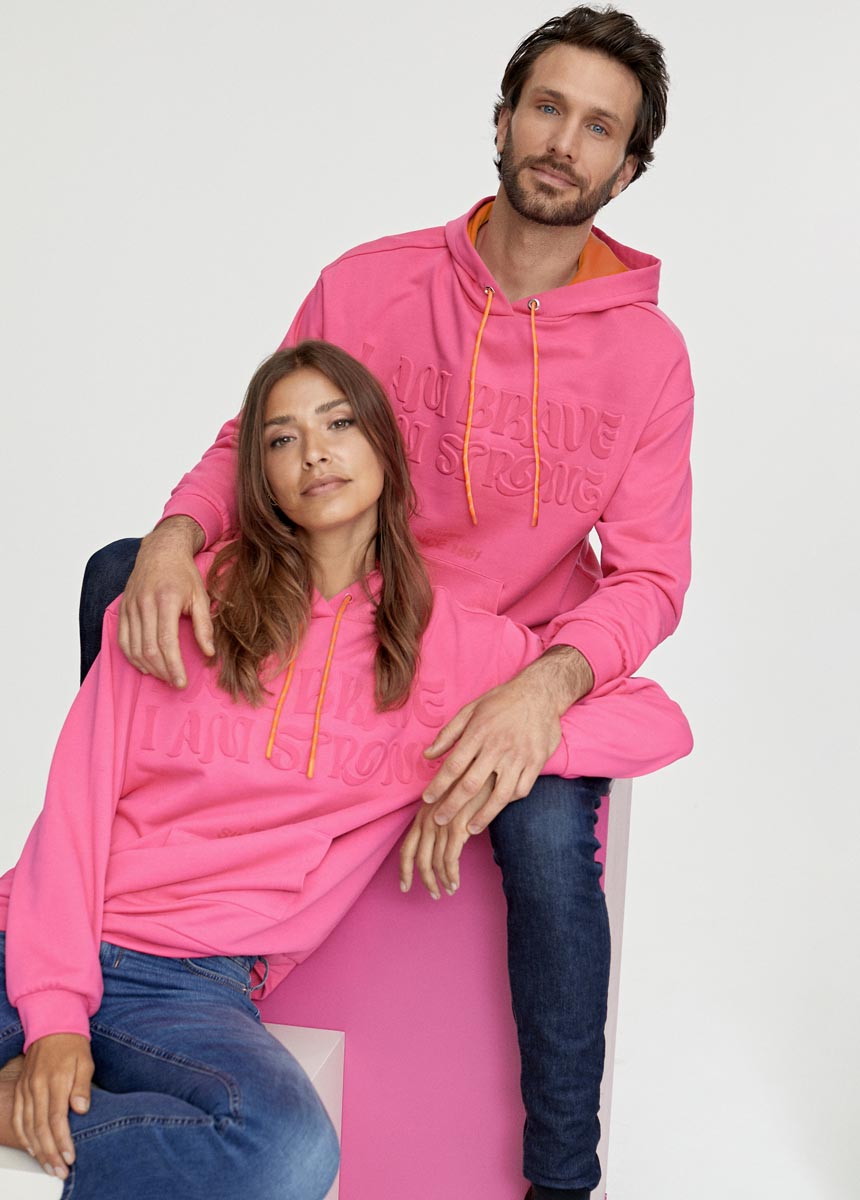 LOLA CASADEMUNT_Sudadera solidaria_Fundación Contigo (5)