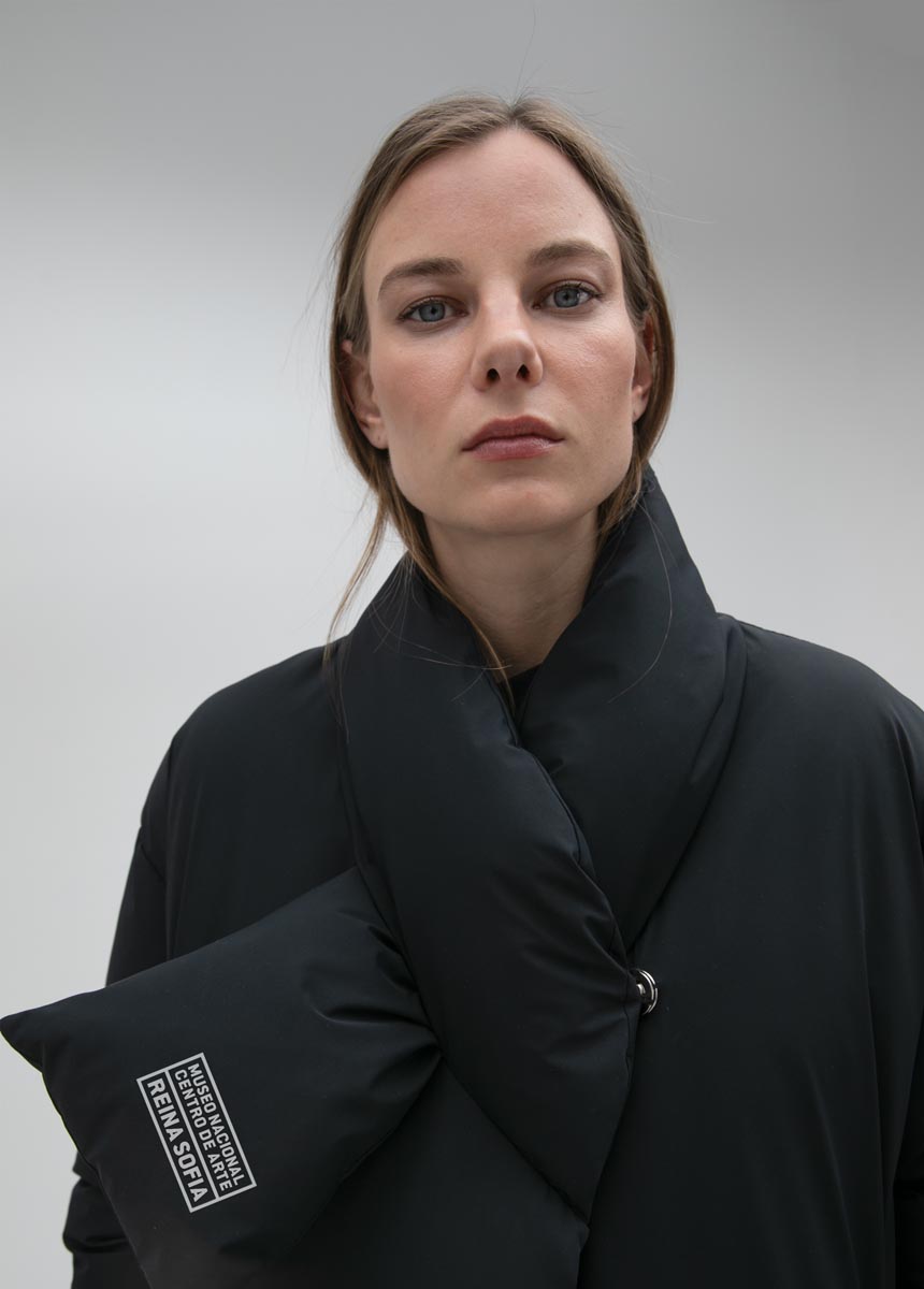 lola-casademunt-maite-museo-reina-sofia-uniformes-IMG_1695