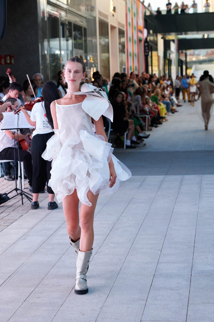 web-maria-lafuente-mbfwm-pv24-pablo-paniagua-0017