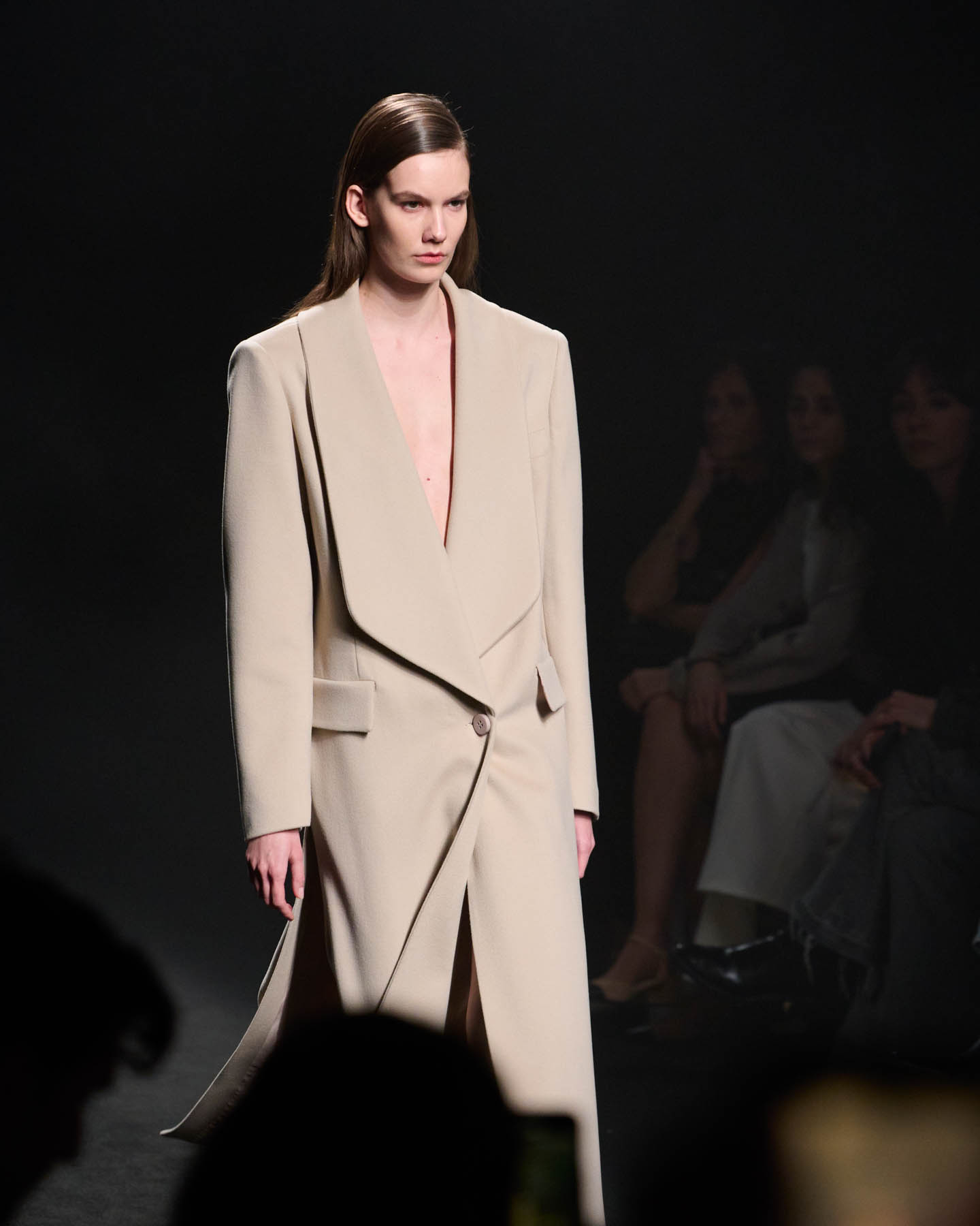 web-angel-schlesser-MBFWM-OI25-ACME-pablo-paniagua-0001