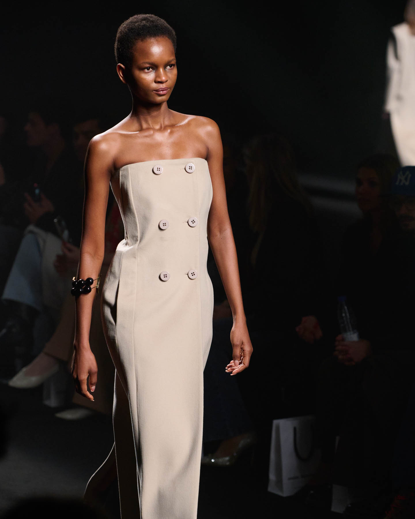 web-angel-schlesser-MBFWM-OI25-ACME-pablo-paniagua-0002