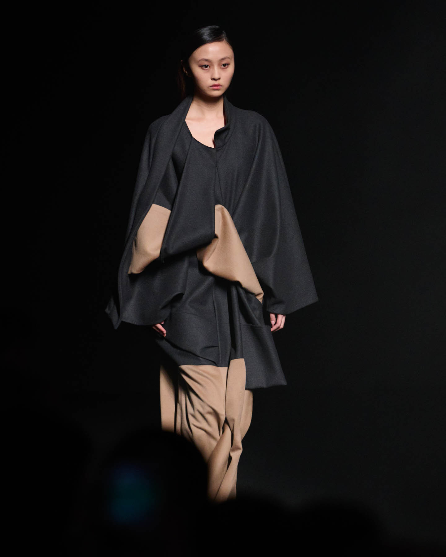 web-angel-schlesser-MBFWM-OI25-ACME-pablo-paniagua-0011