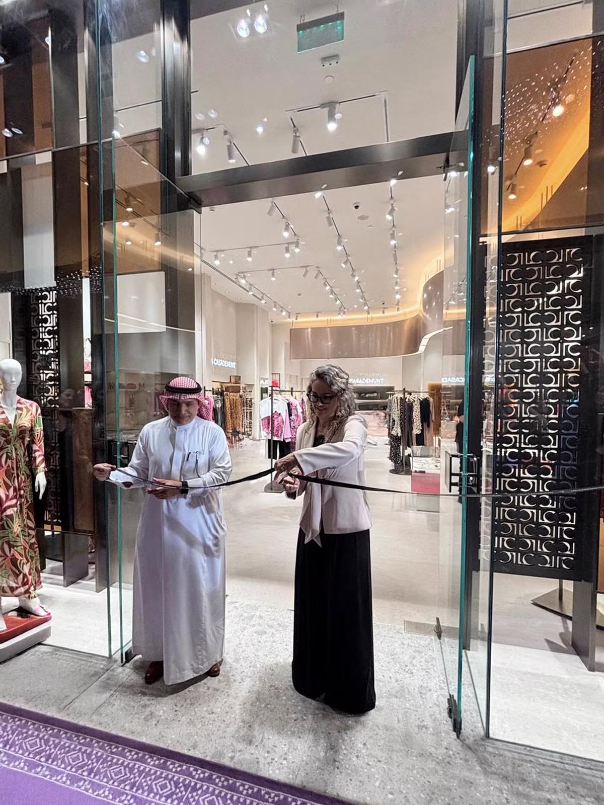 lola-casademunt-riad-2-7o9ztaxy-2025-04-24