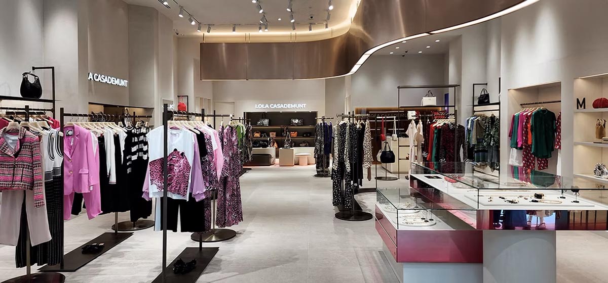 lola-casademunt-riad-3-bdw0t2bj-2025-04-24