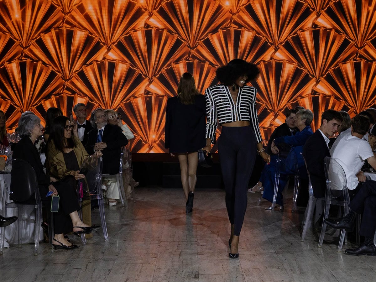 LOLA CASADEMUNT x RAFFEL - 20250508_RafelPagesGala_Desfile_2Z4A1560