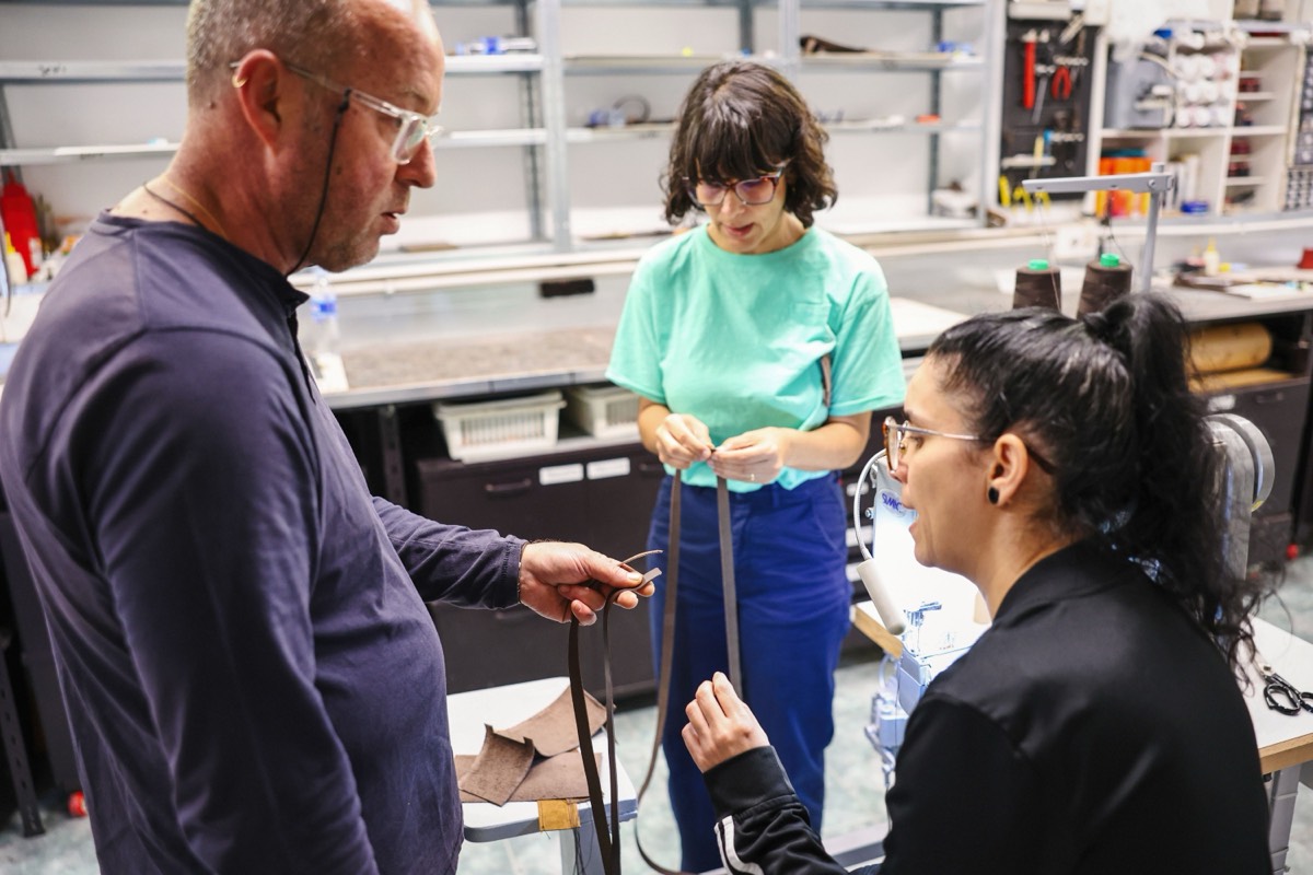 TALLER MARROQUINERIA SANTI CARBALLO-013