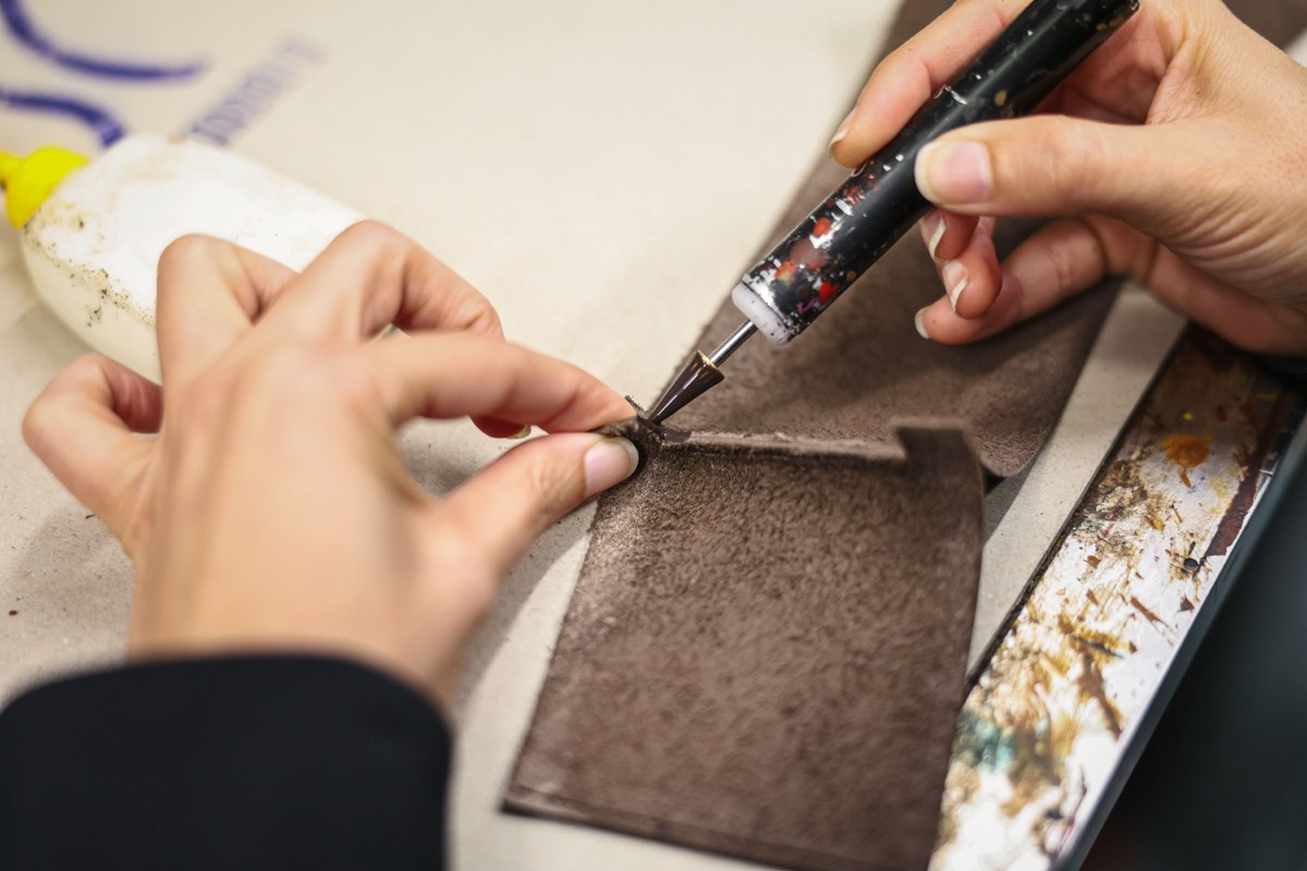 TALLER MARROQUINERIA SANTI CARBALLO-023