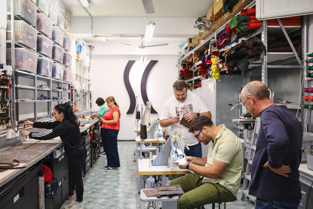 TALLER MARROQUINERIA SANTI CARBALLO-027