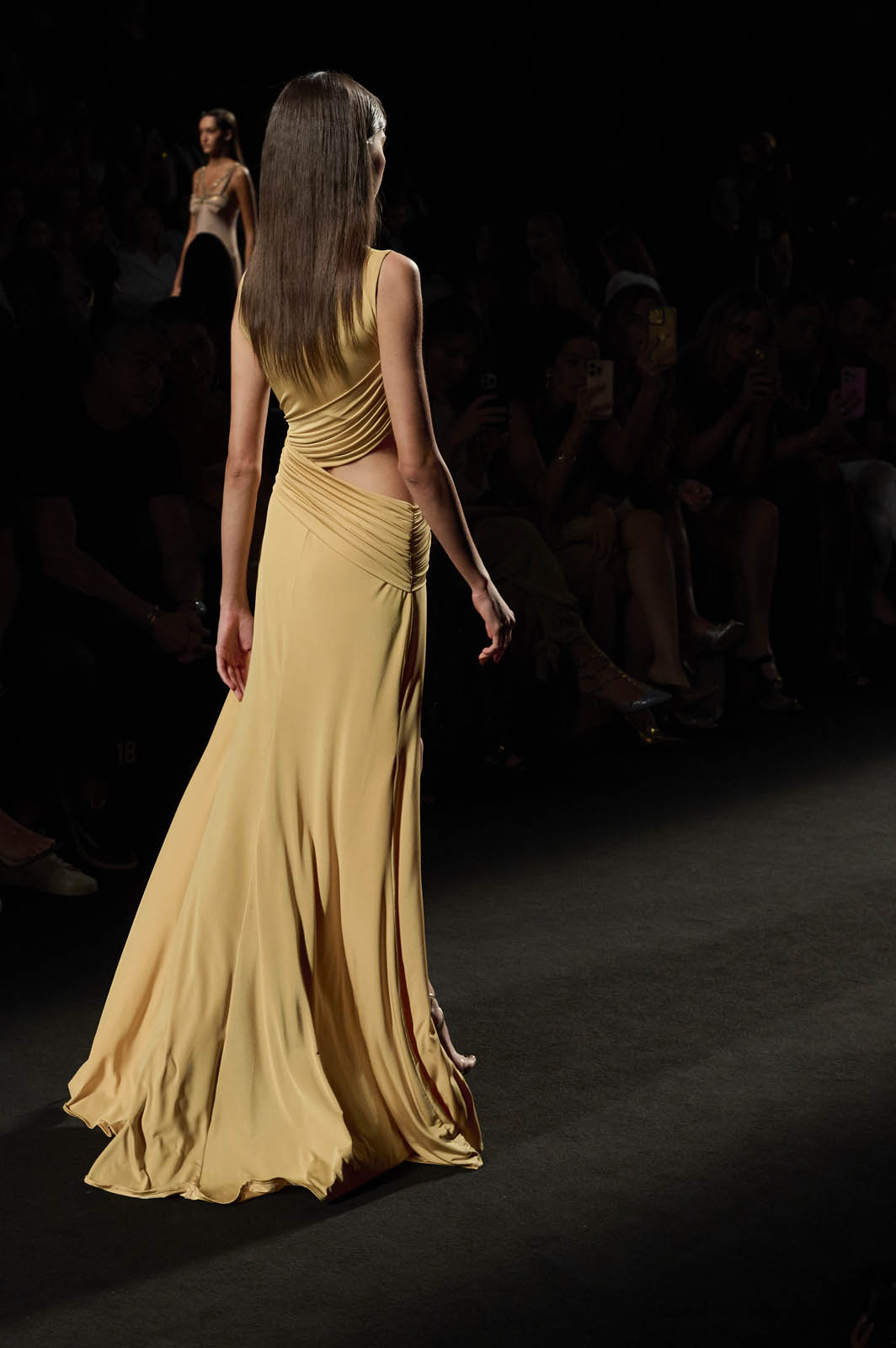 claro-couture-pv26-mbfwm-0925-acme-pablo-paniagua-0005