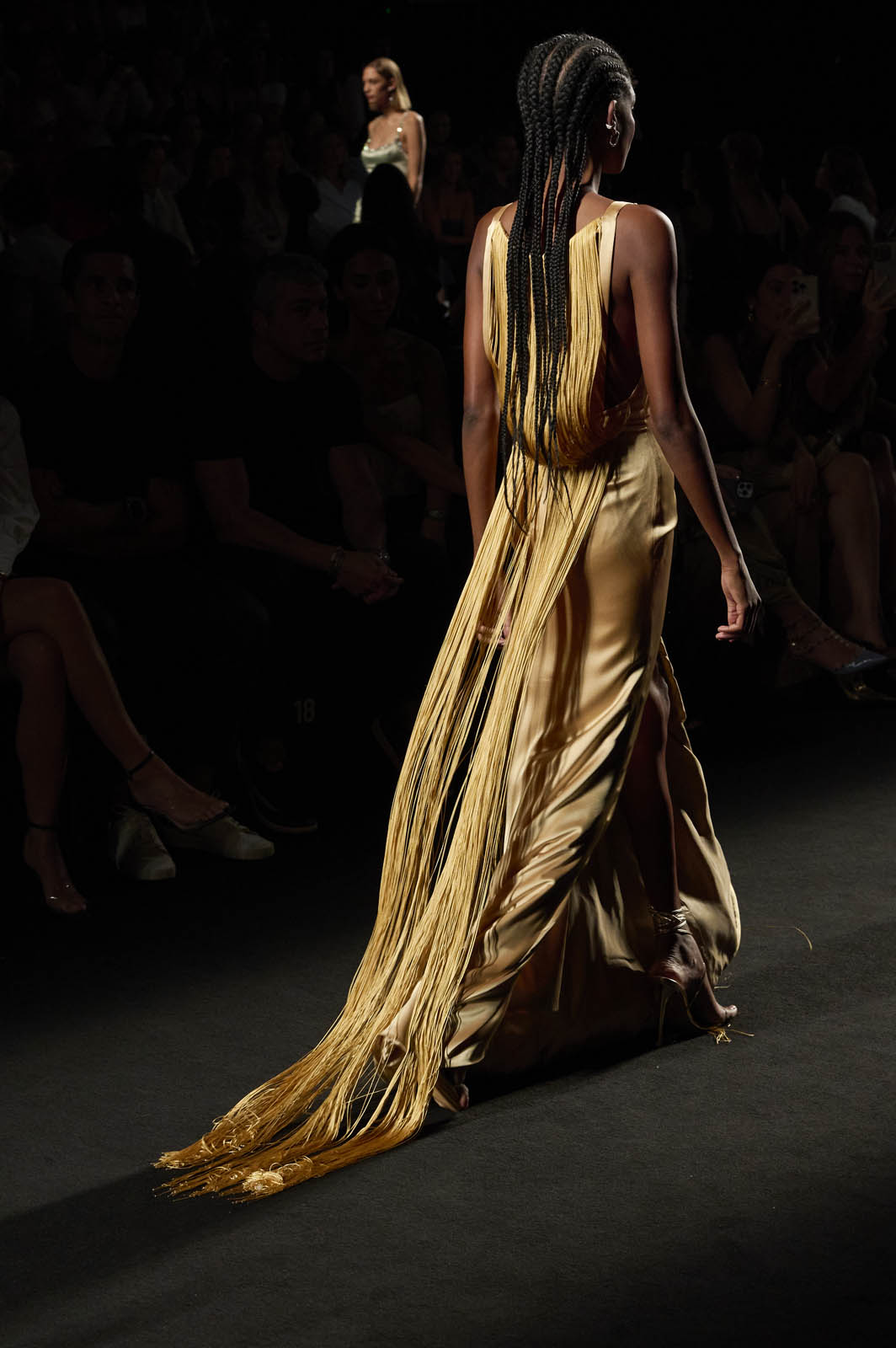 claro-couture-pv26-mbfwm-0925-acme-pablo-paniagua-0006