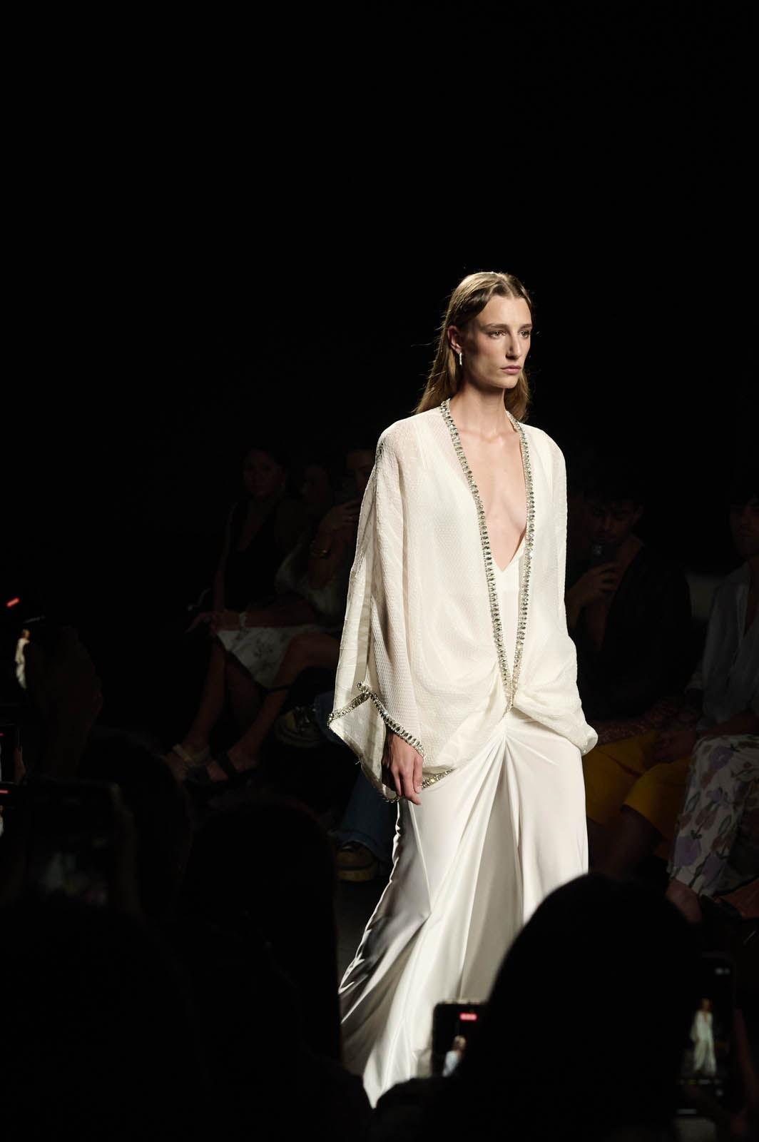 claro-couture-pv26-mbfwm-0925-acme-pablo-paniagua-0023