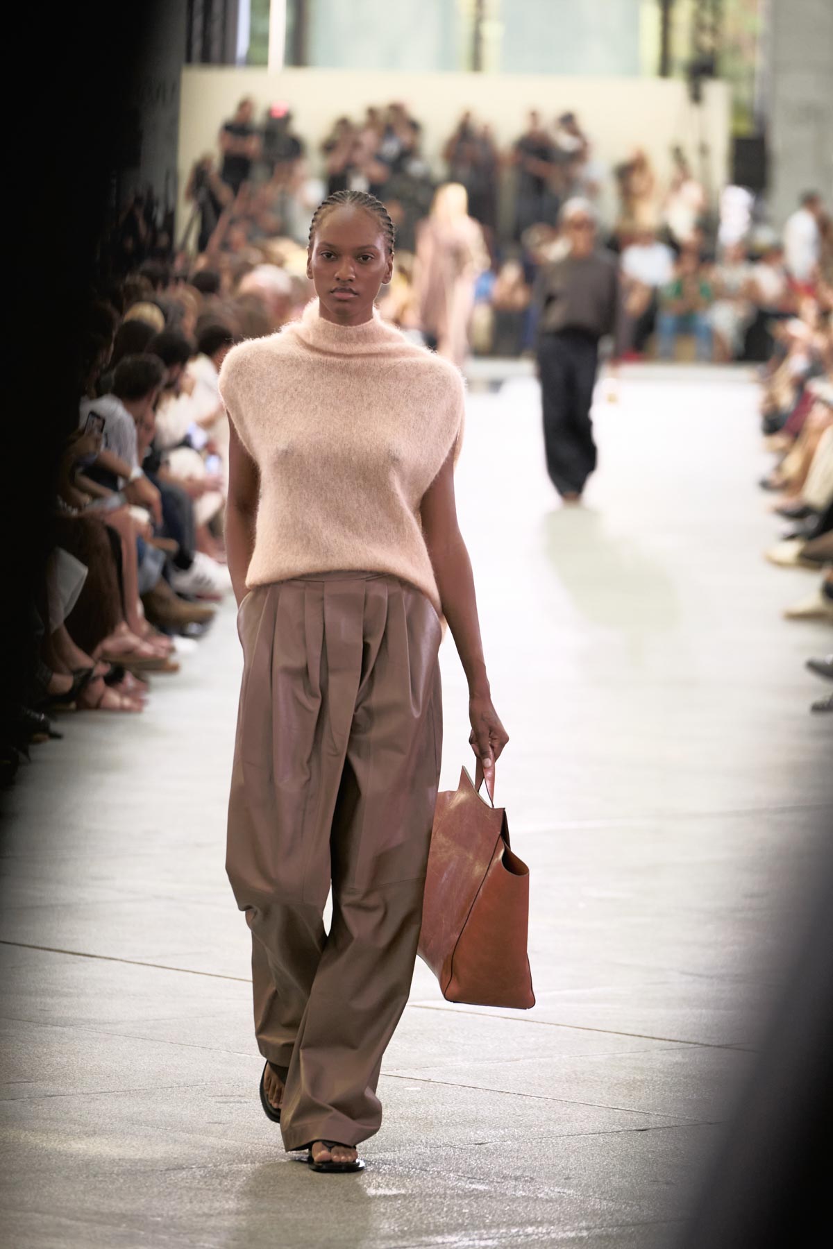 web-adolfo-dominguez-mbfwm-0925-acme-pablo-paniagua-0016