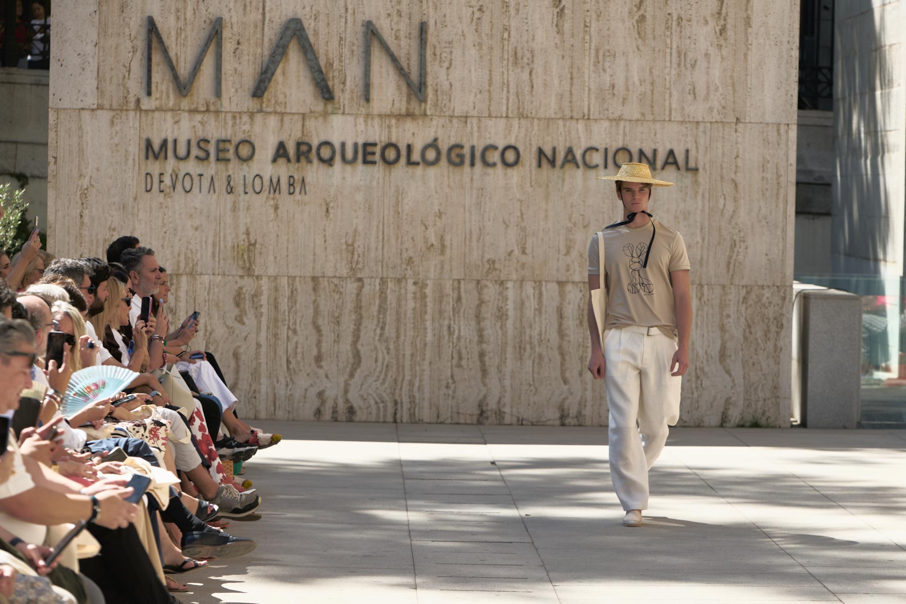 web-devota-lomba-madrid-es-moda-0925-pablo-paniagua-0046