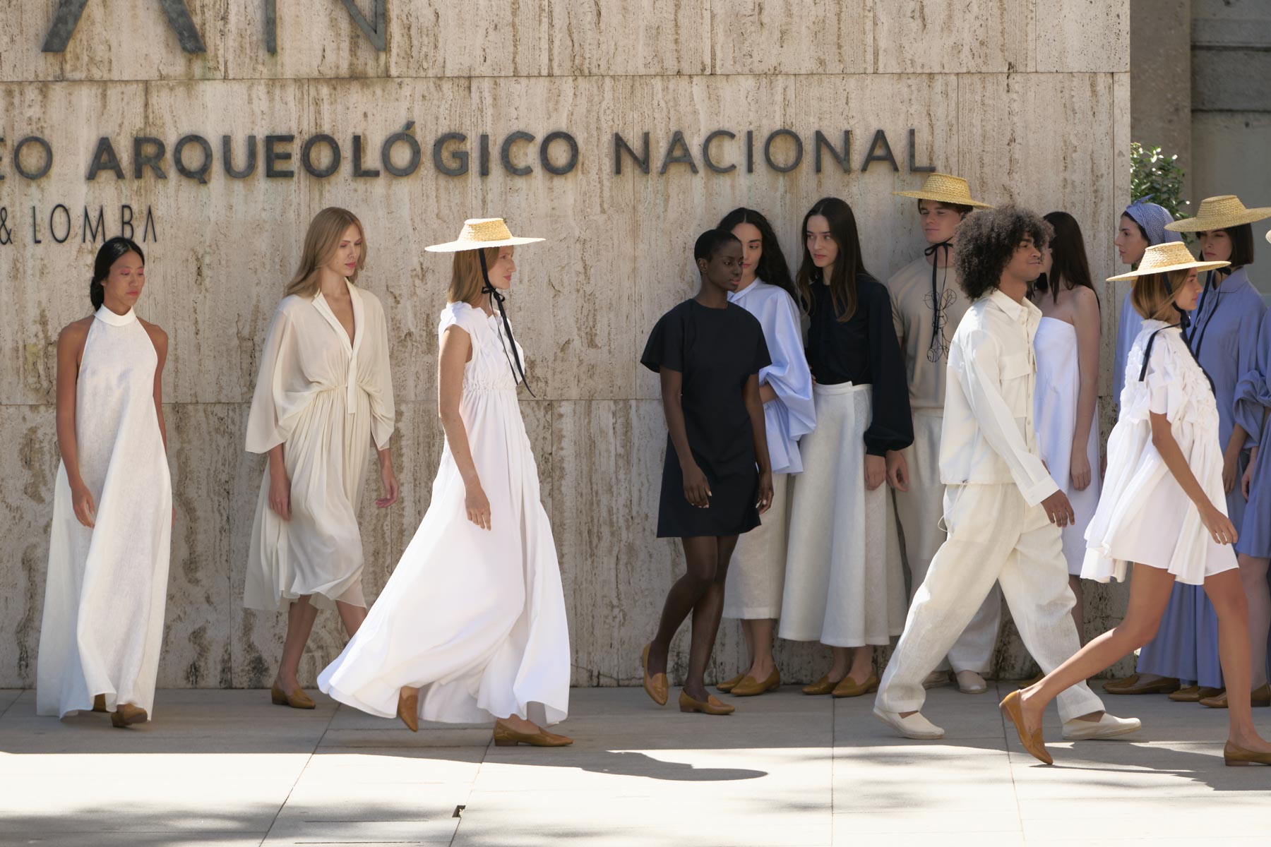 web-devota-lomba-madrid-es-moda-0925-pablo-paniagua-0082