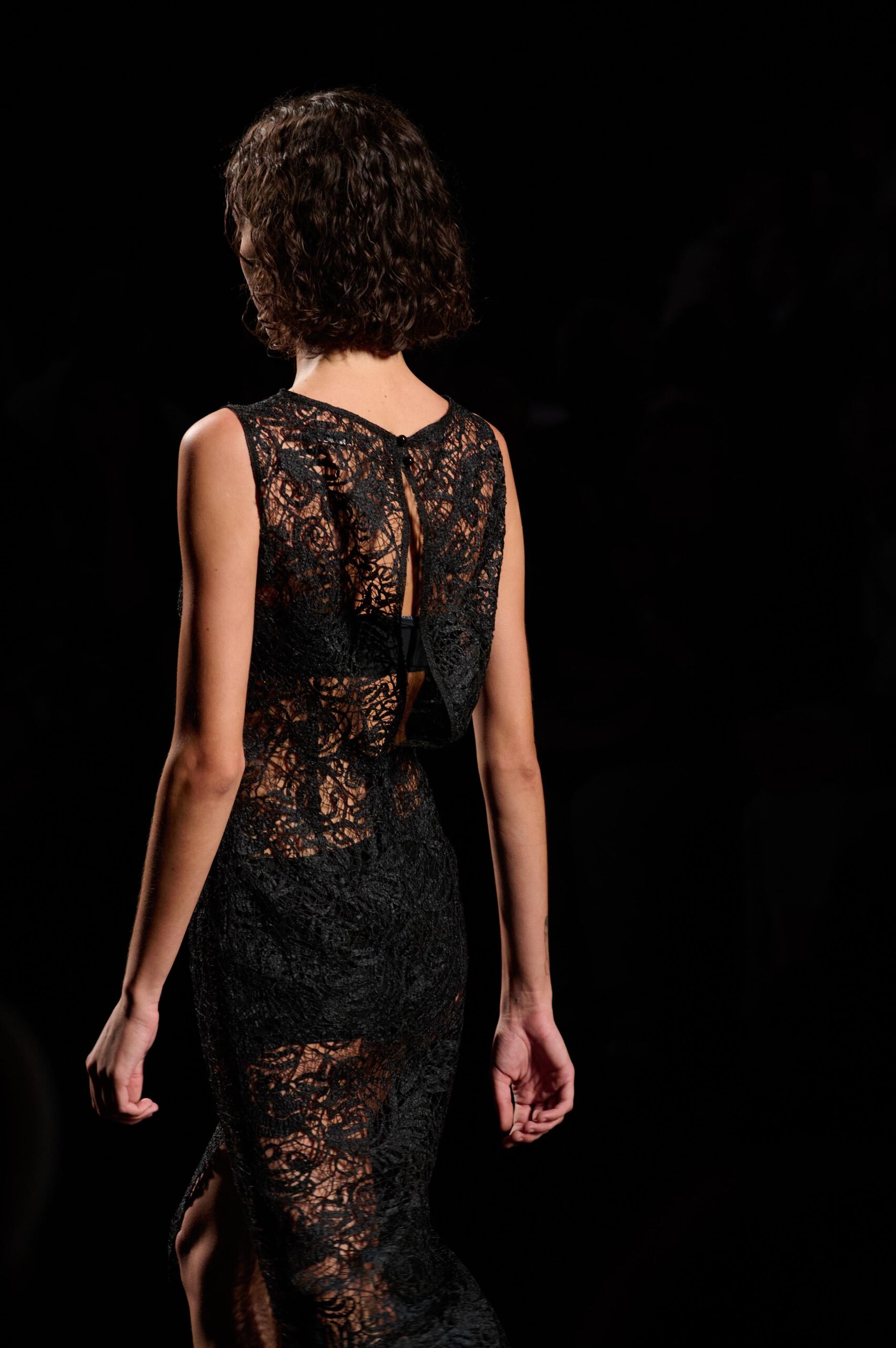 web-fely-campo-pv26-mbfwm-0925-acme-pablo-paniagua-0016