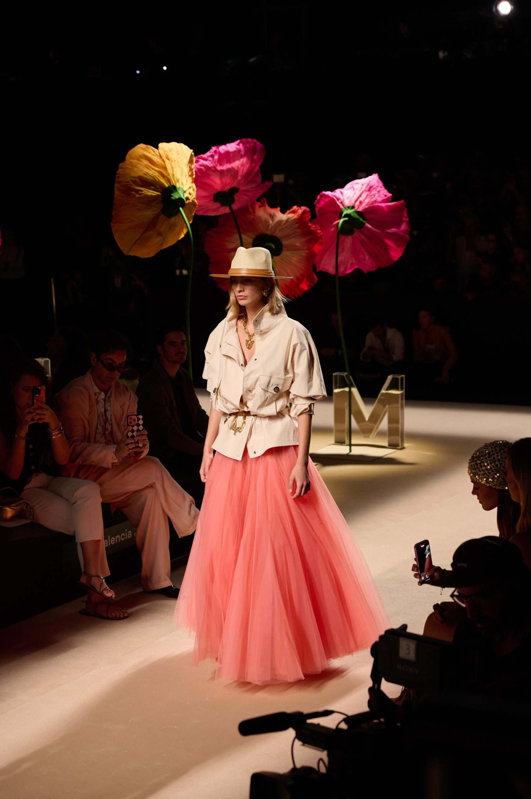 web-lola-casademunt-pv26-mbfwm-0925-acme-pablo-paniagua-0017