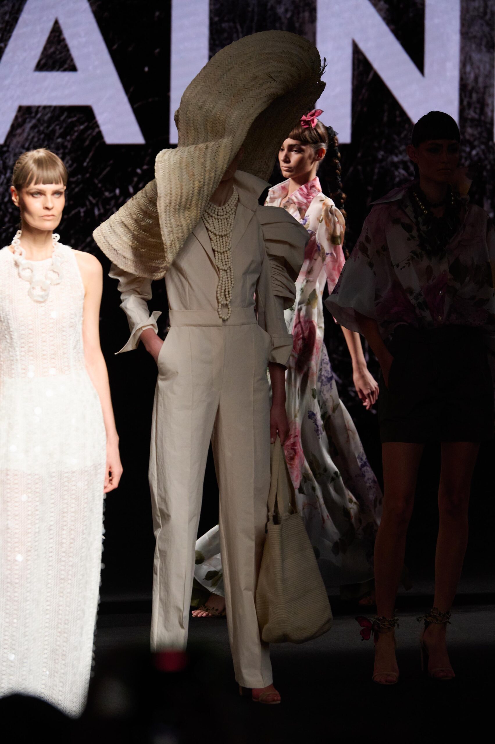 web-malne-pv26-mbfwm-0925-acme-pablo-paniagua-0032