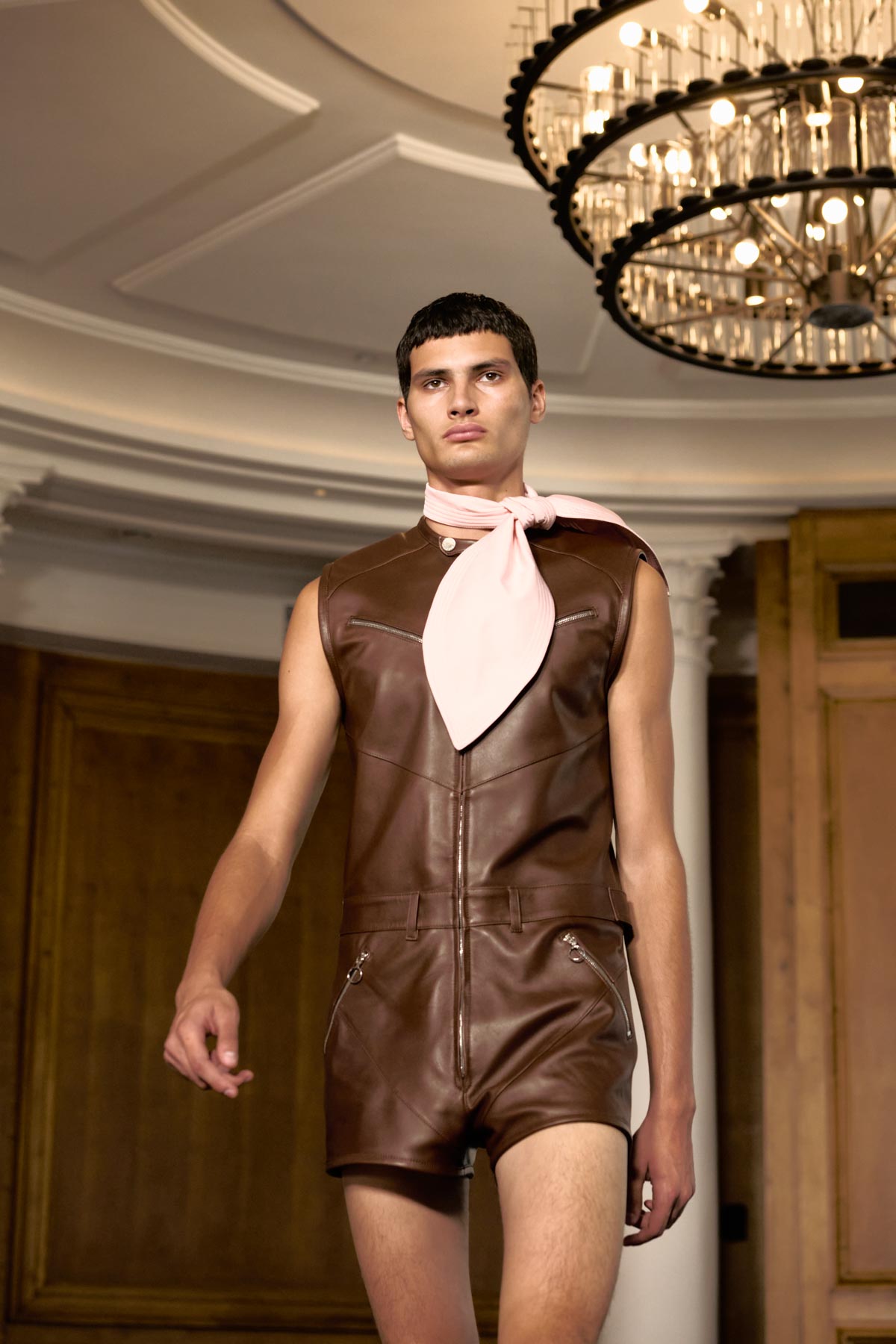 web-palomo-spain-mbfwm-0925-acme-pablo-paniagua-0010