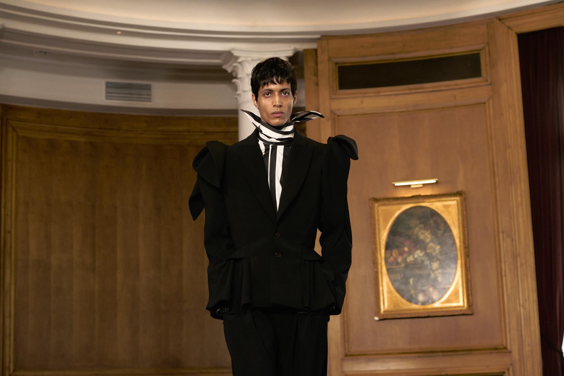 web-palomo-spain-mbfwm-0925-acme-pablo-paniagua-0025