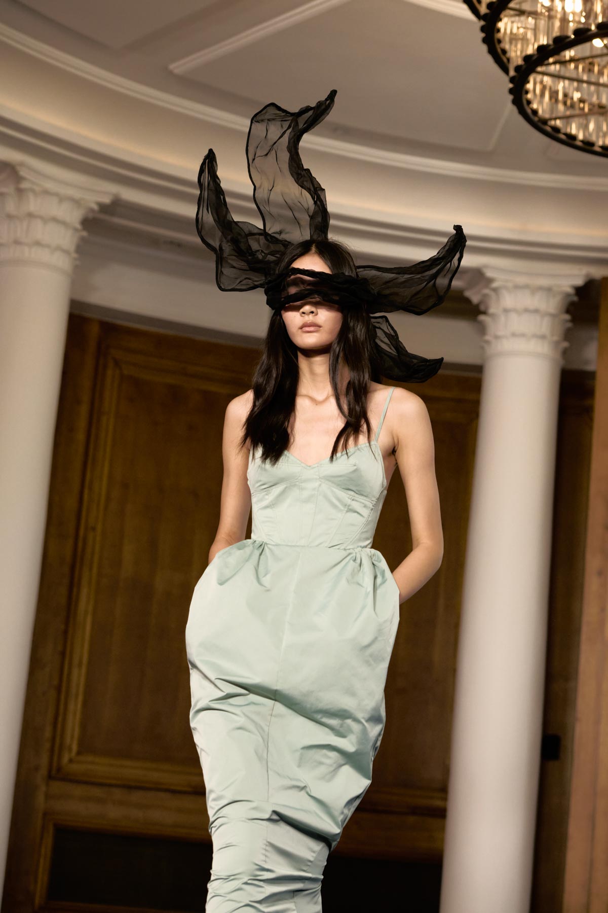 web-palomo-spain-mbfwm-0925-acme-pablo-paniagua-0037