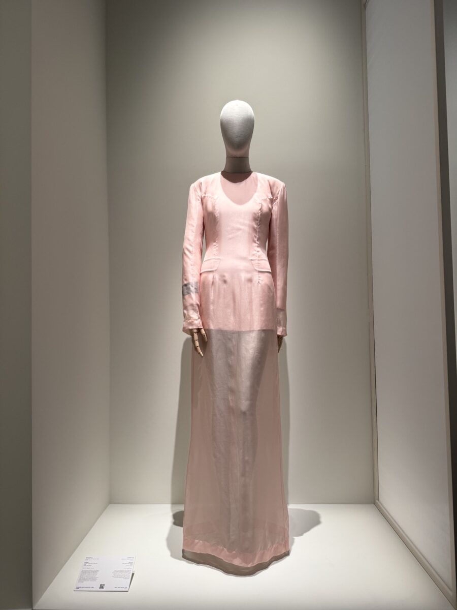 ACROMATYX_MODERN POETRY 006