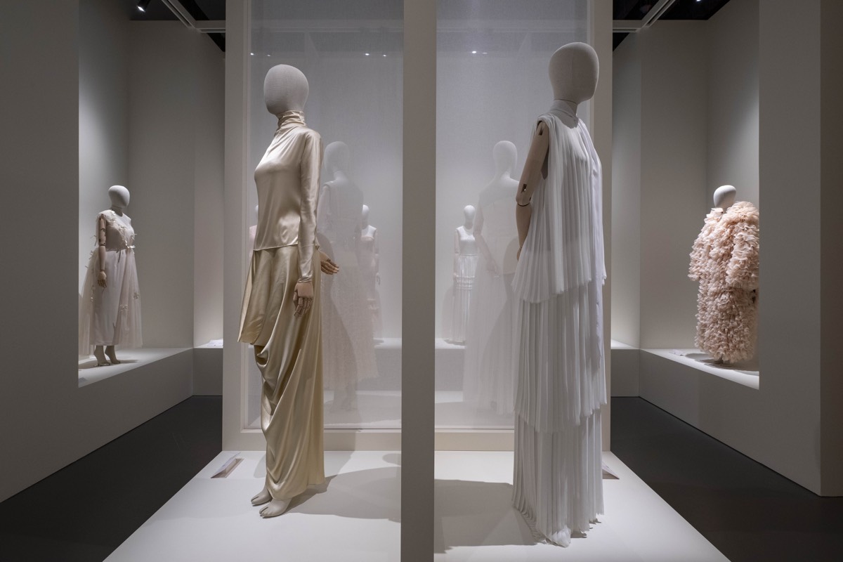 Threads of Impact Exhibtion_RCZ3564