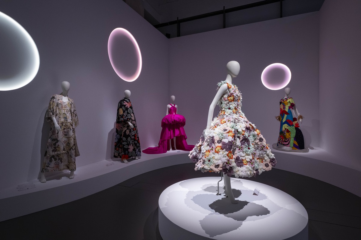 Threads of Impact Exhibtion_RCZ3665