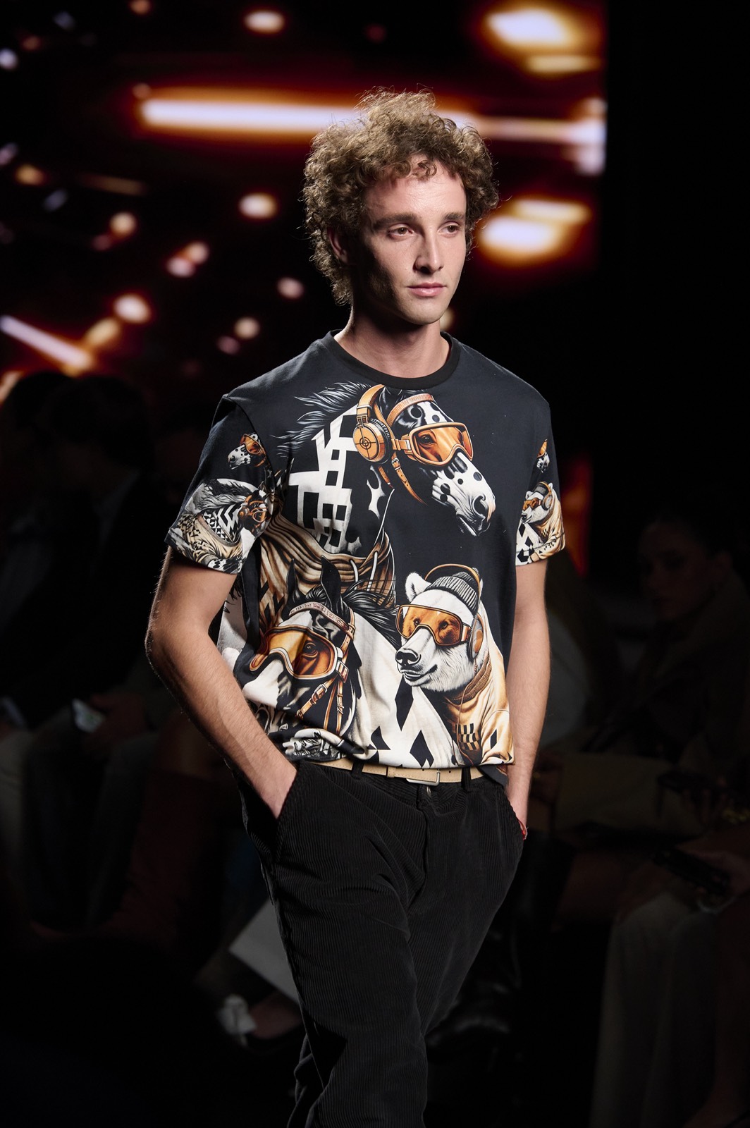 custo-barcelona-pv26-mbfwm-0925-acme-pablo-paniagua-0015