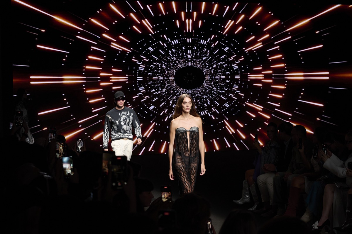 custo-barcelona-pv26-mbfwm-0925-acme-pablo-paniagua-0037