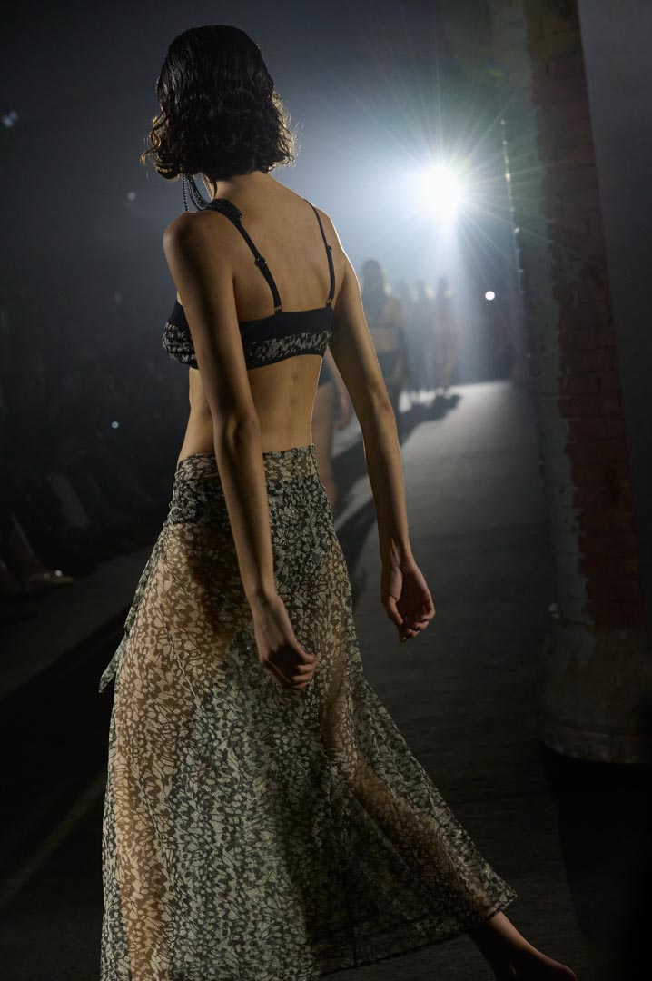 web-guillermina-baeza-080-1025-acme-0043